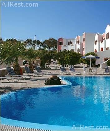 Manos Villa 2